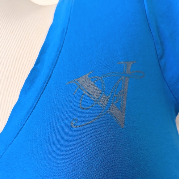 💙 Look Better Naked 💙 V-Neck Sexy Pole Dance Fitness Tee - Picture 8 of 14